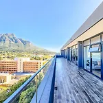 Newlands Peak - Elegance