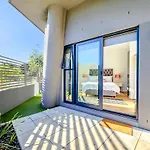 Newlands Peak - Elegance