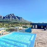 Newlands Peak - Elegance